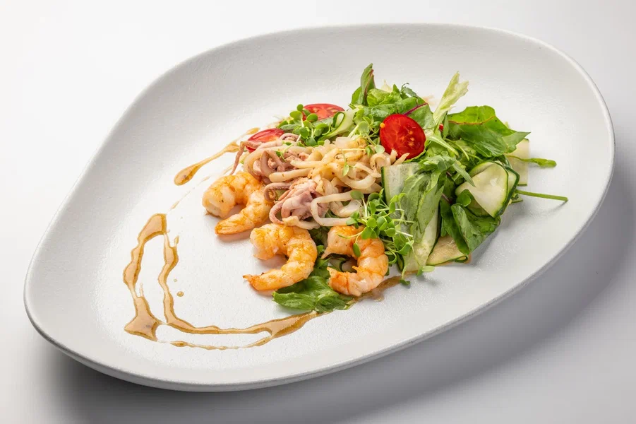Салат с морепродуктами (new)